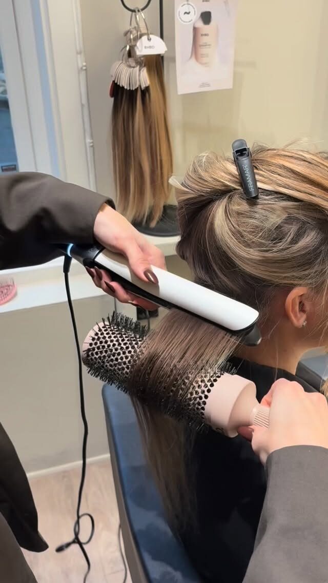 Instagram post from janthomasstudio. This post is in position 3.